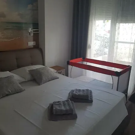 Apartman Jerkovic *** * Makarska
